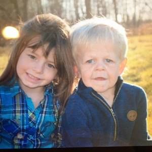 Meet your Posher, Demi